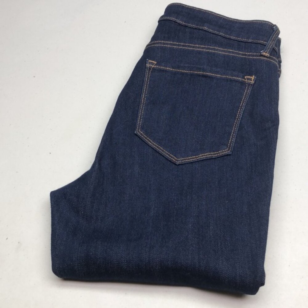 LIKE NEW OLD NAVY HIGH-RISE SUPER SKINNY JEANS 10/30x29 ⭐️